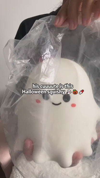 Charming Ghost Squishy Stress-Relief Toy - Slow Rising Sensory Fidget for Halloween Fun and Relaxation